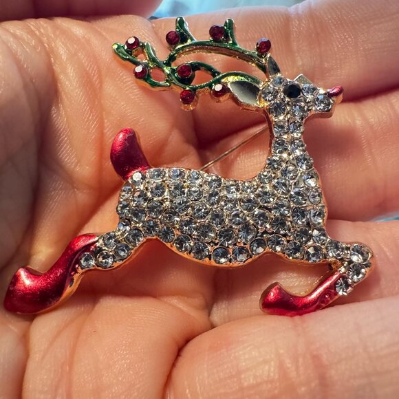 Glittering Reindeer Rhinestone Christmas Brooch - Picture 4 of 4